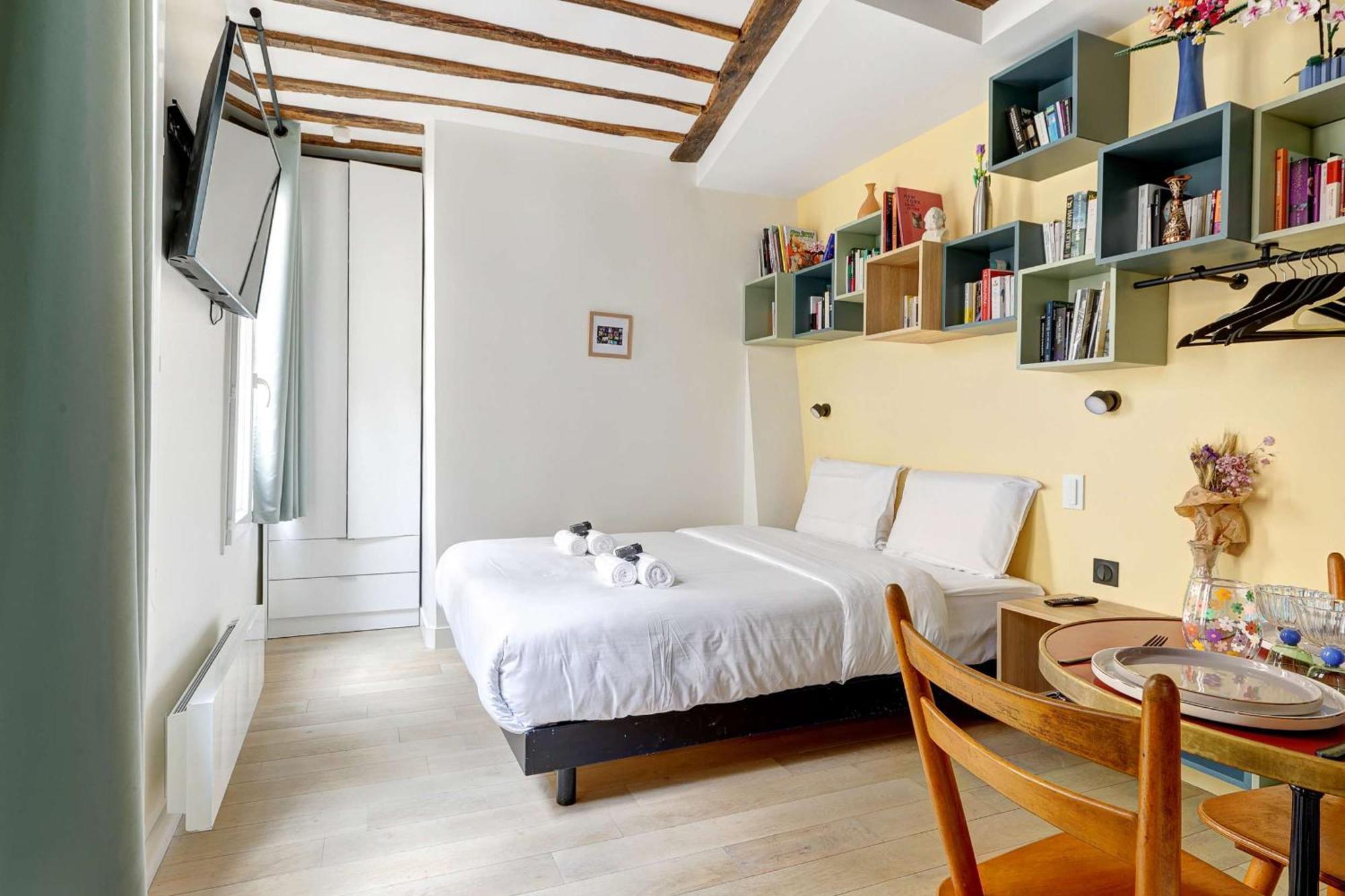 Sejour Parisien Elegant Pour 2 Personnes * Parijs